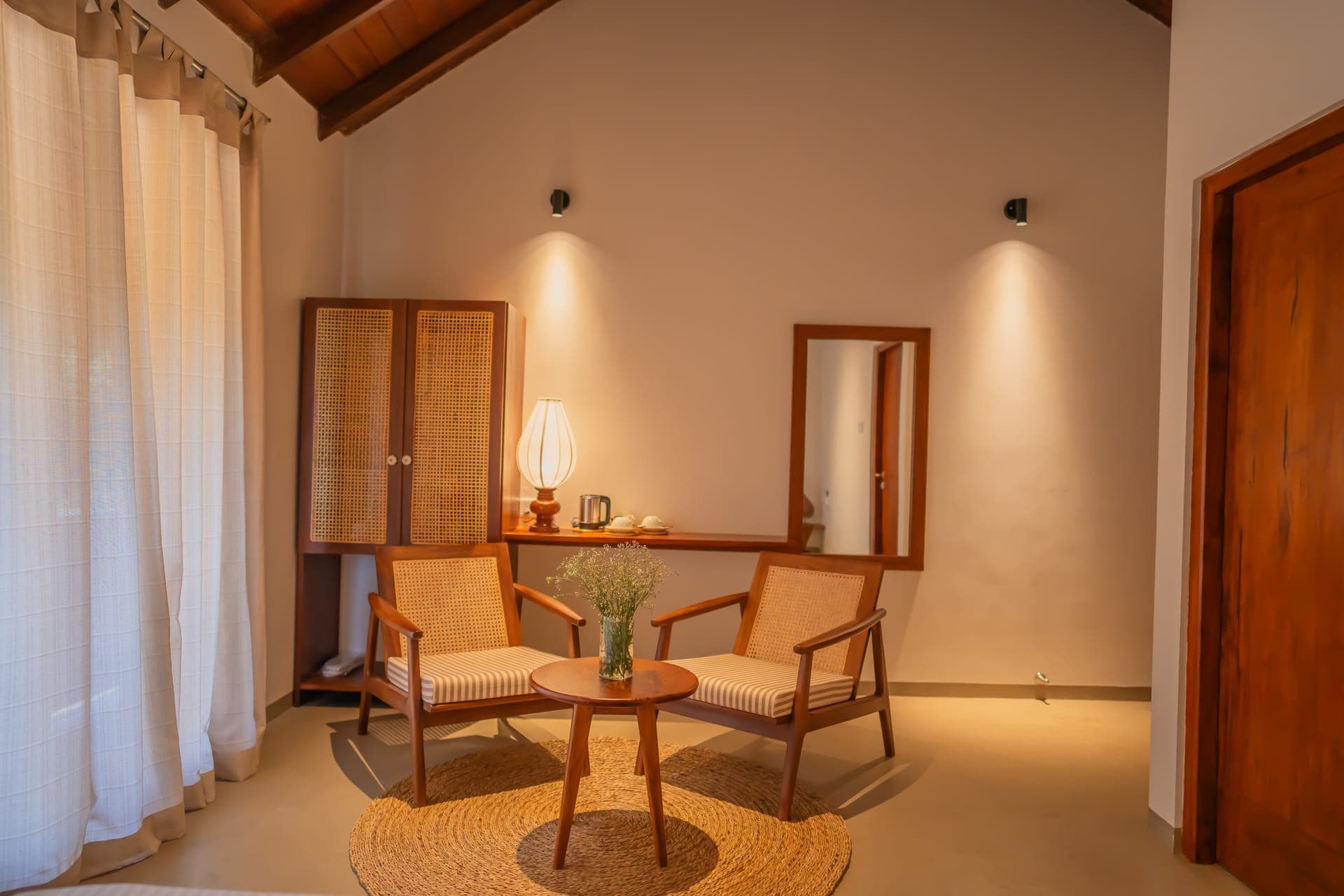 Double Room with Balcony view 4